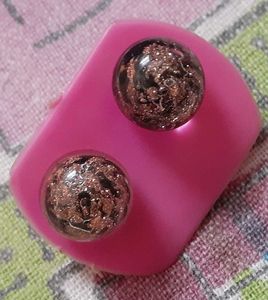 Resin Ear Studs (Black)