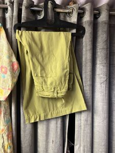 Floral Top &amp; Olive Green Pants