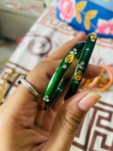 Dark Green Bangle Set