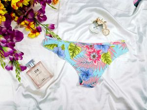 🇳🇿💫♥️Floral Bikini Bottom