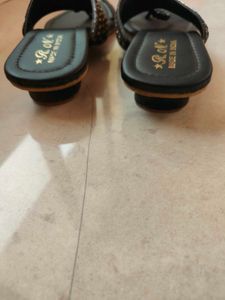 Kolhapuri Heels (Black)