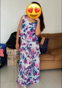 Stunning Pre-Loved Dress-Elegant N Affordable