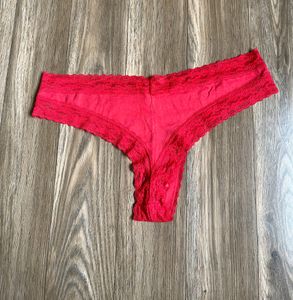 Set Of 3 Lace Panties + Thong