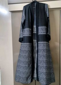 Elegant black Abaya