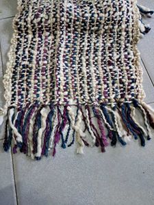 Pure Wool Handmade Stole/Muffler