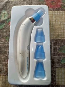 Pore Cleaning Device with Vacuum Action