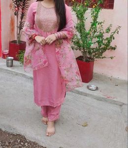 Kurti Dupatta Set