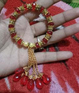 Red &amp; Gold Beaded Bracelet