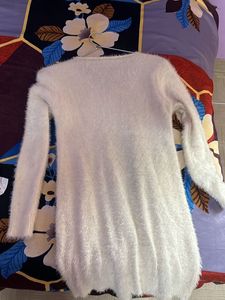 Brand New Winter  Fur Off White Top/ Pull Ove