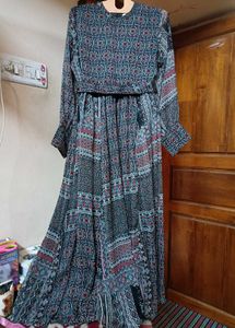 PATTERNED MAXI DRESS