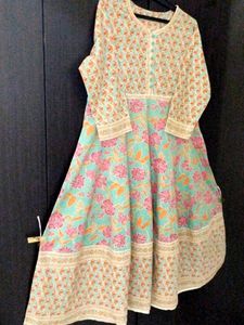 Women Anarkali Kurti