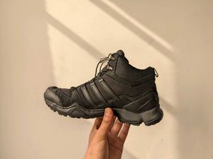 ADIDAS TERREX SWIFT R MID GTX Outdoor Shoes 👟