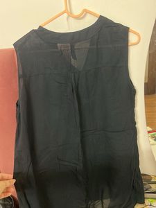 Black Sleeveless Top