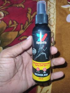 UpUrFit Sunscreen Spray SPF 50++