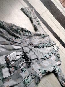 Girls Amazing Dress With Shrug