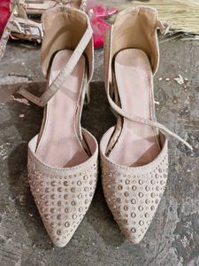 Dressberry Elegant Heels