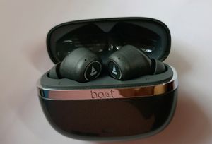 Premium Earbuds Boat Nirvana Ion ANC Worth 2500₹