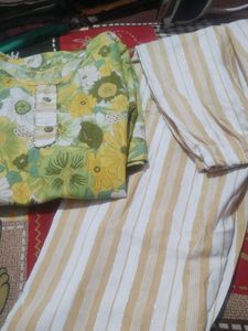 Floral Print Kurti with Striped Pant