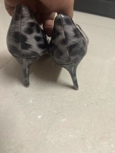 🆕 “Dorothy Perkins” Panther Print Stilettos