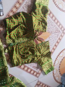 Green bandhani sareee