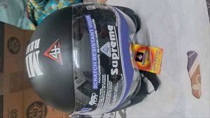 4U SUPREME HELMET
