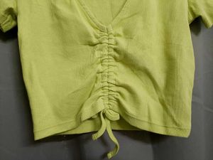 Zara Basic Top 💚