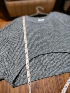 Grey Cropped Knit Sweater