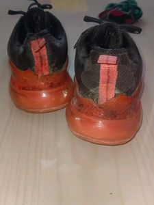 Skechers Shoe