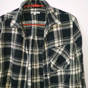 Black Chek Shirt Wimens