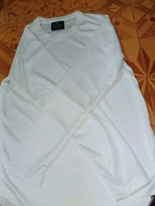 Men&#39;s White Long Sleeve T-Shirt