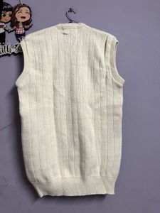 solid half vest wool sweater