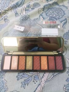 Makeup Revolution London Soft Radiance Eyeshadow