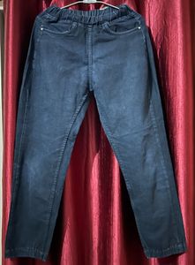 Black cargo fit denim