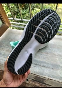 Nike Guide 10