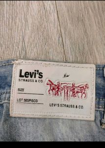sc1967 Levis Jeans size 30