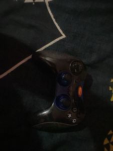 Wired Gaming Controller