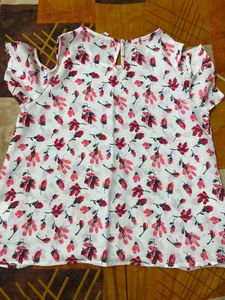 New Top With Shoulder Cut-outs