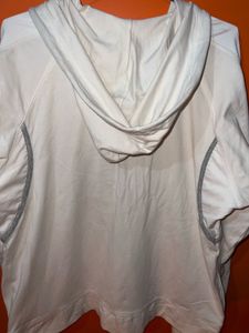 Pure white CHAMPION Sports upper