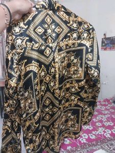 Pop Wings Patterned Button Down Shirt