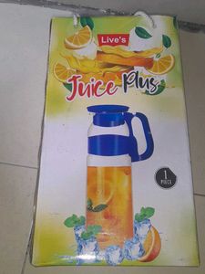 Glass Pitcher with Lid