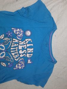 Kindness Matters Graphic Tee