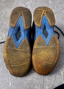 YONEX SHOE