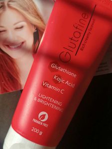 Glutafine Face Wash