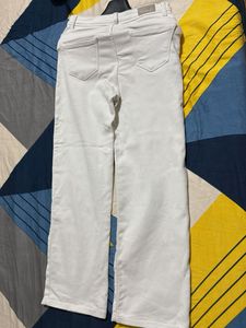White Loose Straight Jeans