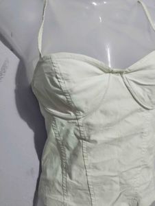 H&amp;M WHITE CORSET TOP