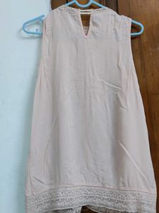 Peach Sleeveless Lace Top