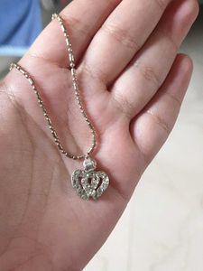 Neckchain