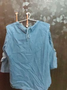 Women&#39;s Top Denim
