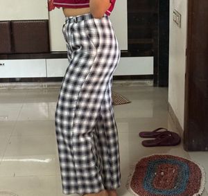 Black &amp; White Plaid Wide Leg Pants