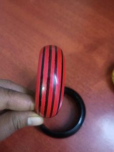 Bangles Boht Ache H Girls Ke Liy